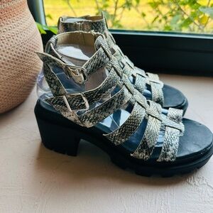 Jelly Pop Remy Snakeskin Gladiator Chunky Sandals Size 8.5